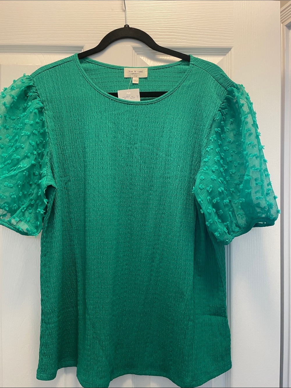 Kim & Cami Emerald Green Puff-Sleeve Textured Top